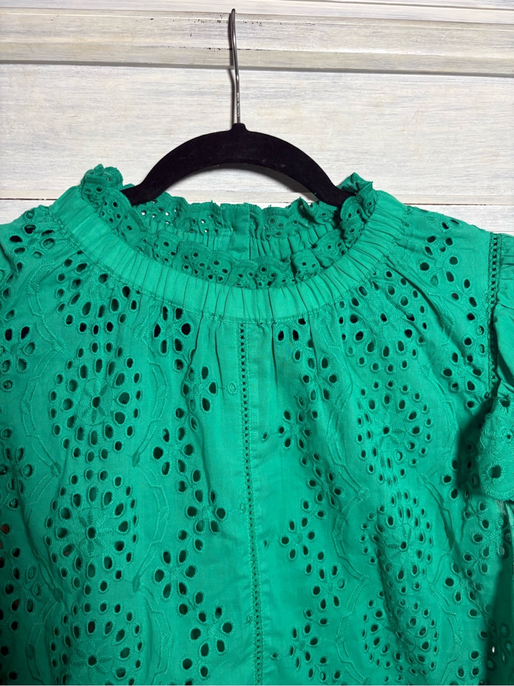 Jennifer & Grace Kelly Green Eyelet Ruffle Top High Neck Romantic Polished Chic - Picture 6 of 8
